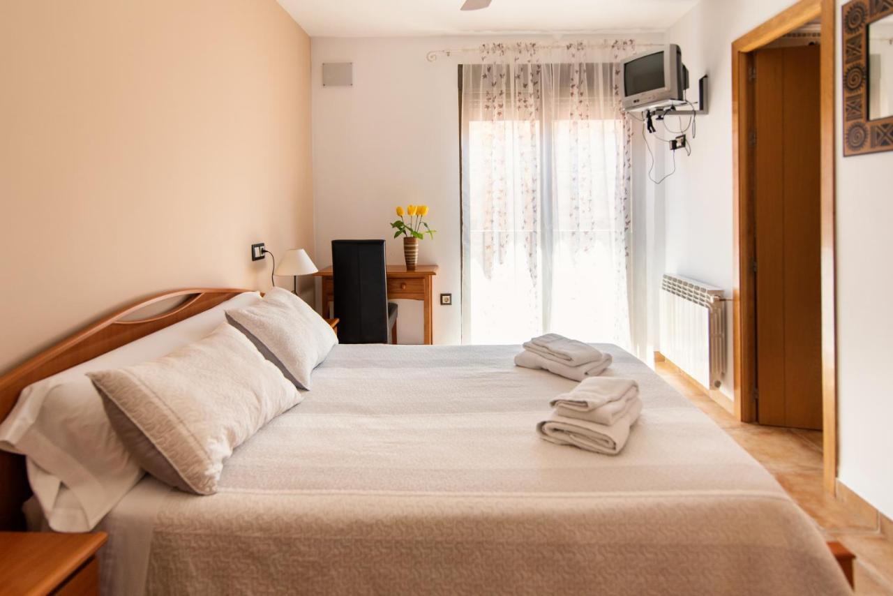 Apartamentos Maribel Calaceite Eksteriør billede