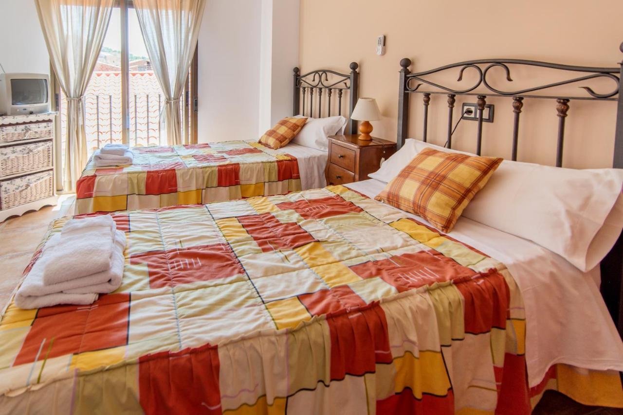 Apartamentos Maribel Calaceite Eksteriør billede