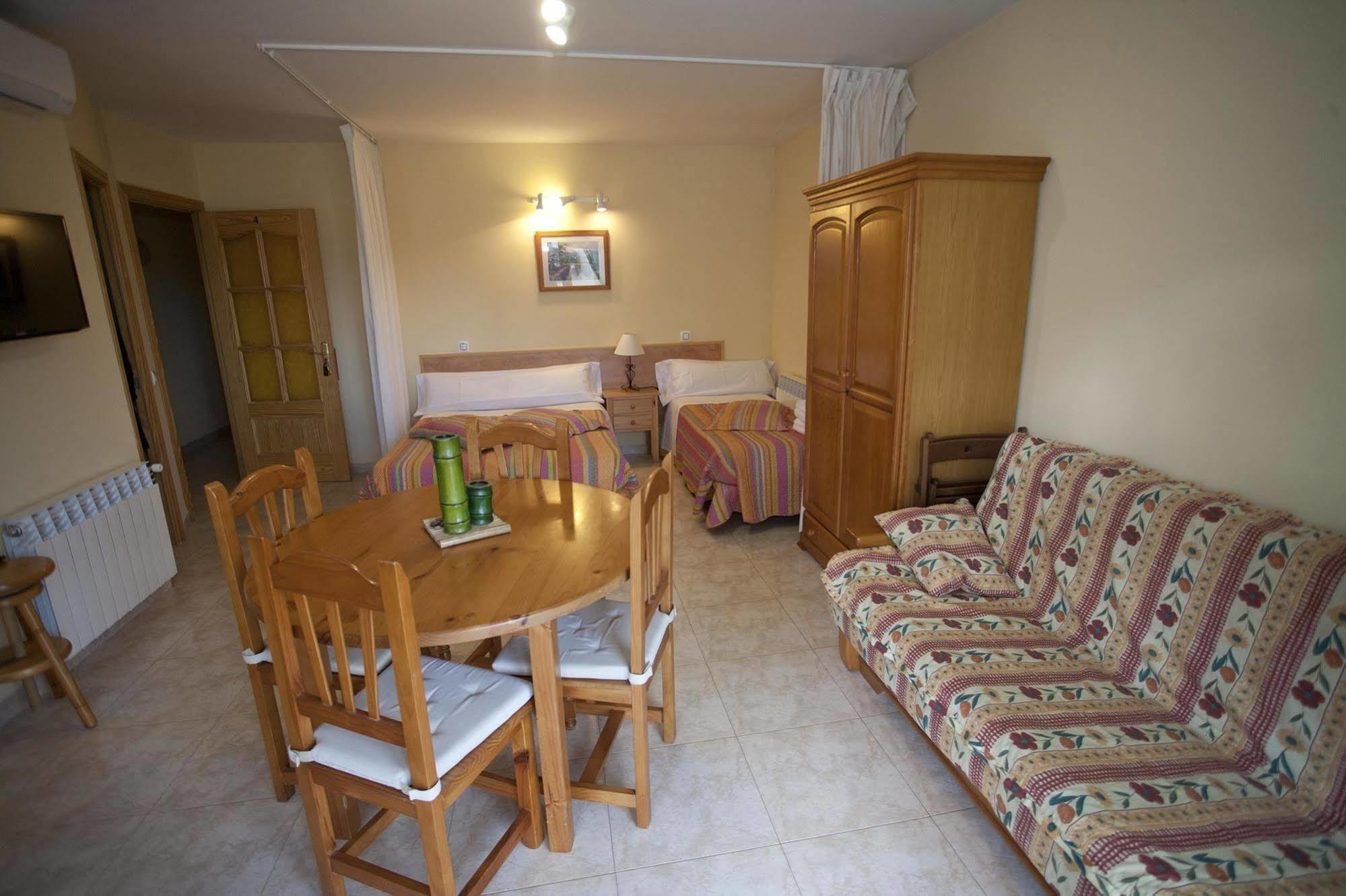 Apartamentos Maribel Calaceite Eksteriør billede