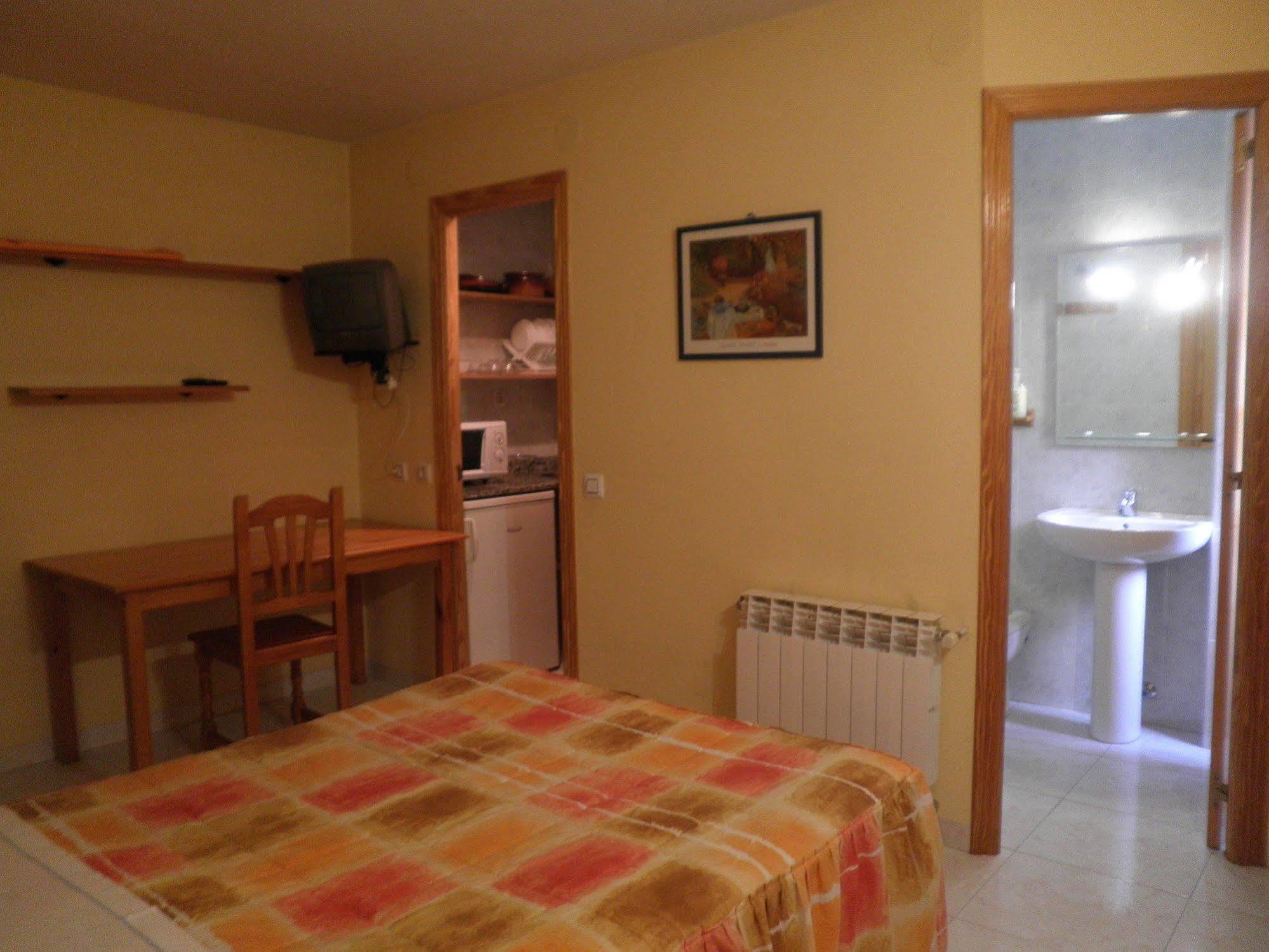 Apartamentos Maribel Calaceite Eksteriør billede