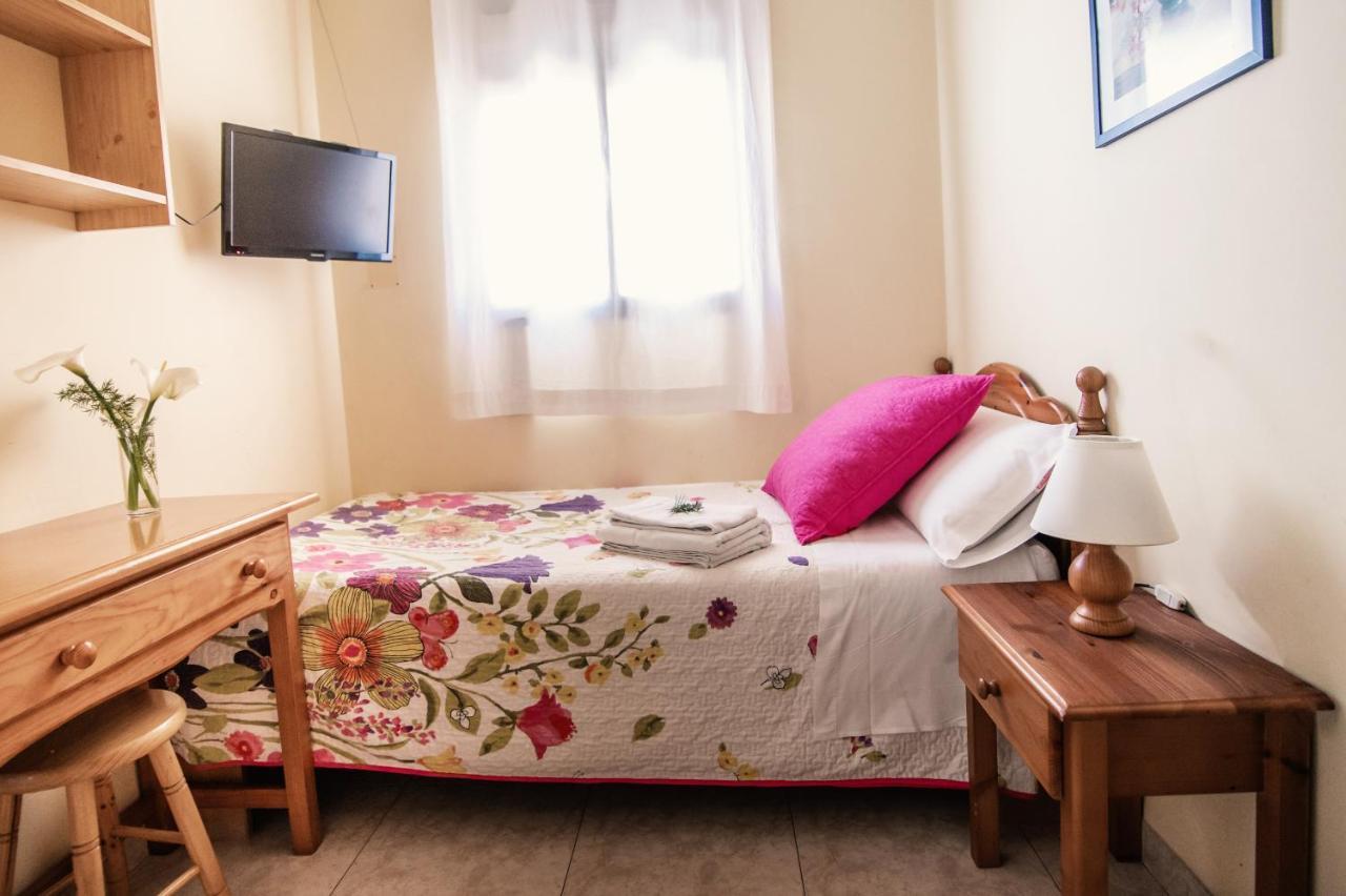 Apartamentos Maribel Calaceite Eksteriør billede