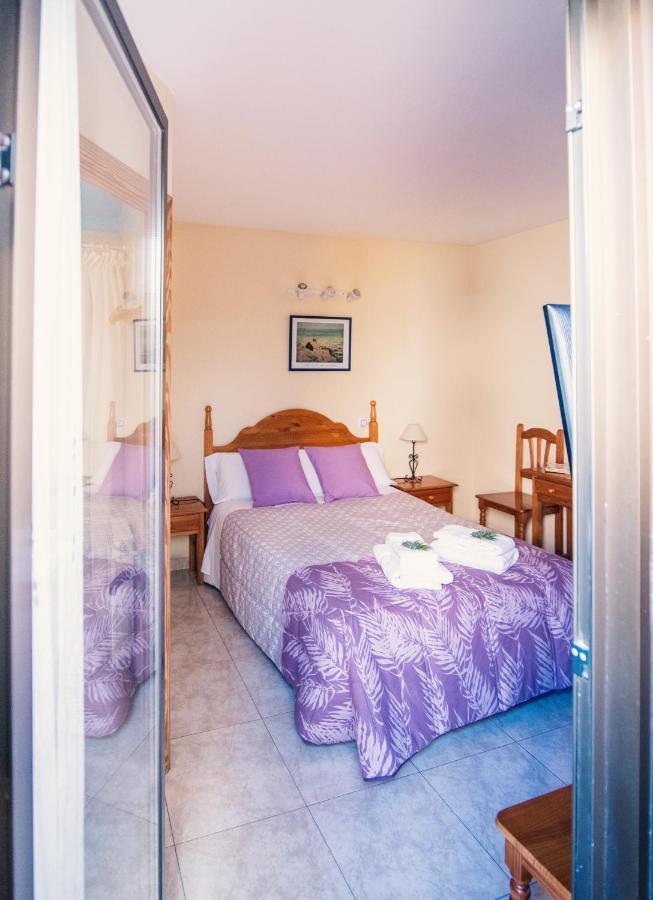 Apartamentos Maribel Calaceite Eksteriør billede